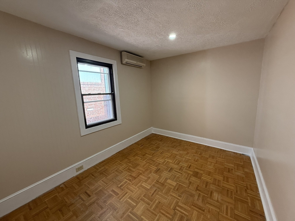 2 bed, 2 bath apartment for rent at 68 Court St Unit 2, Plymouth — photo 21 of 26