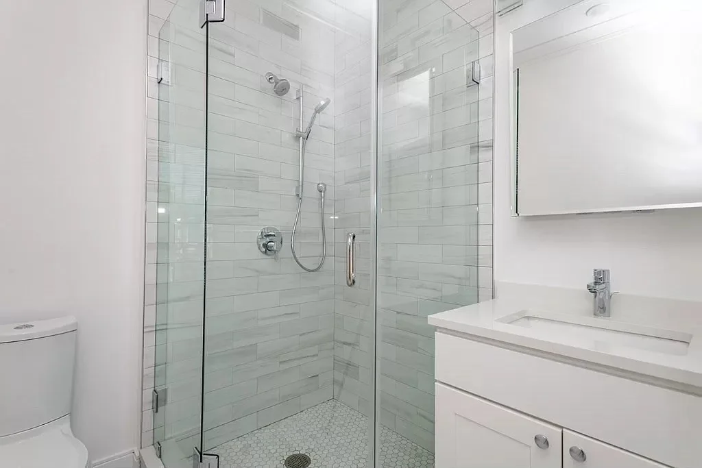 3 bed, 2 bath apartment for rent at 68 Day St Unit 2, Jamaica Plain — photo 2 of 7