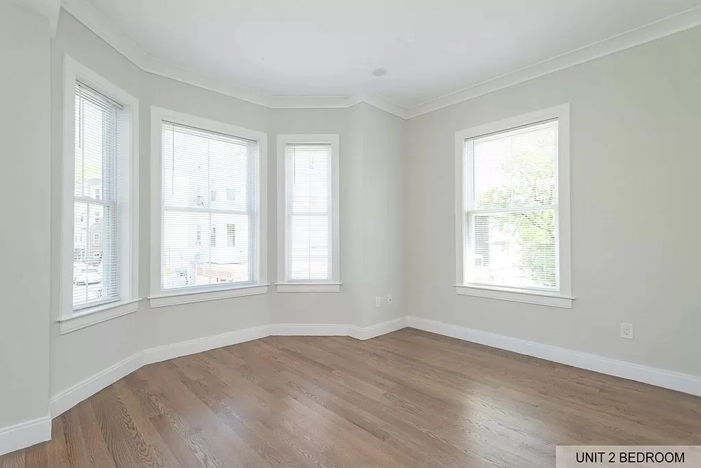 3 bed, 2 bath apartment for rent at 68 Day St Unit 2, Jamaica Plain — photo 4 of 7