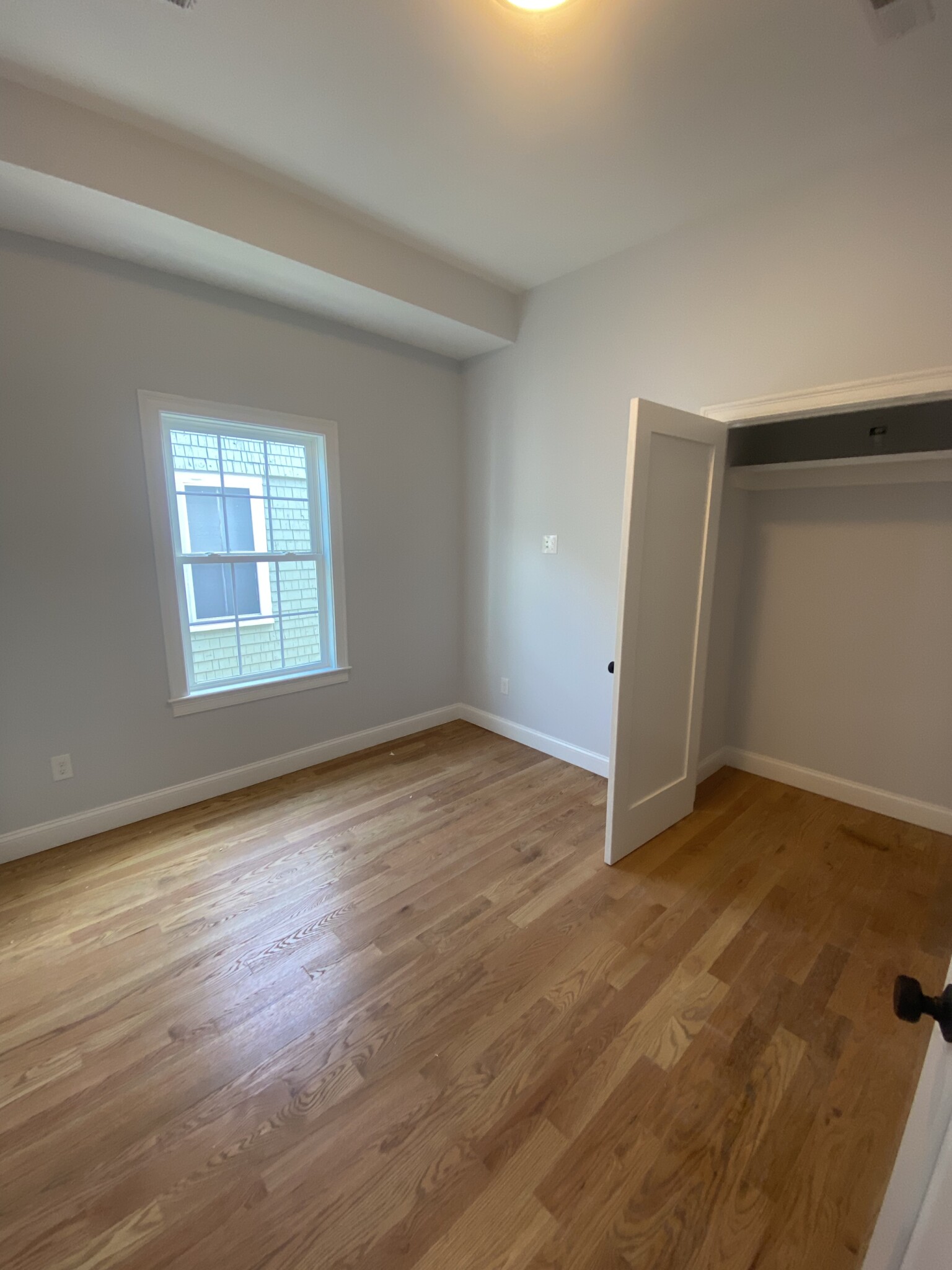 4 bed, 2 bath apartment for rent at 68 Dimick St Unit 1, Ward Two — photo 8 of 8