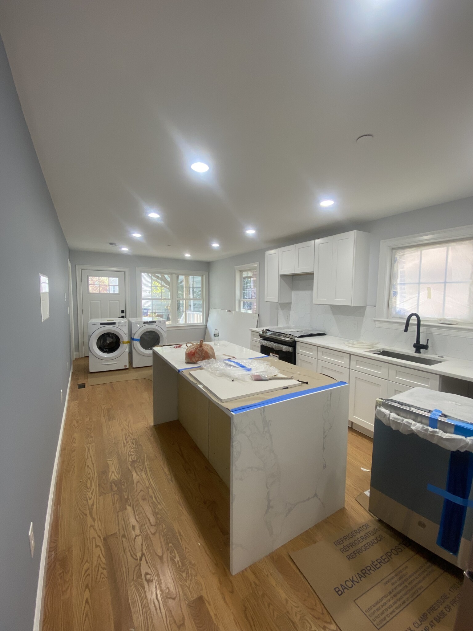 4 bed, 2 bath apartment for rent at 68 Dimick St Unit 1, Ward Two — photo 1 of 8