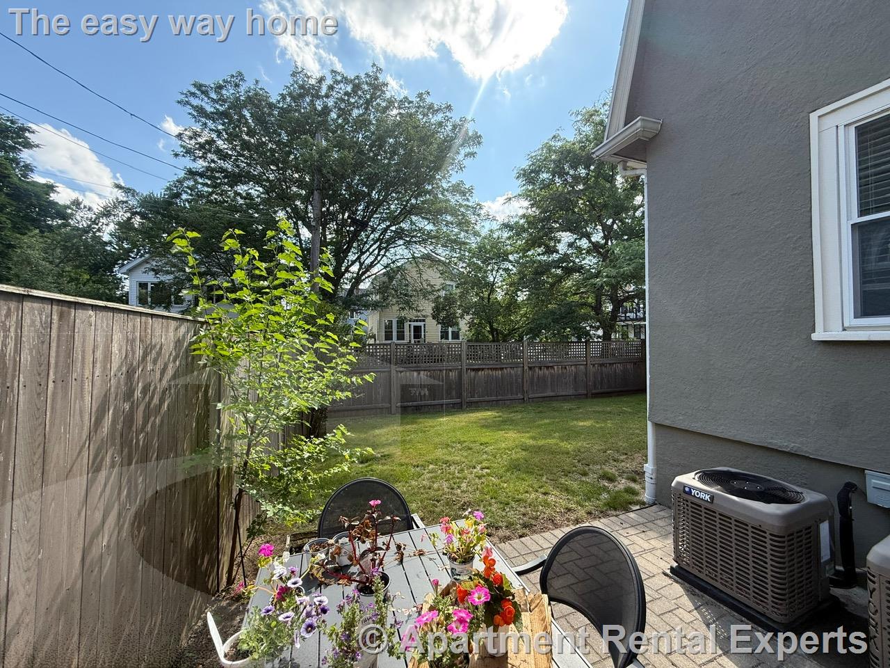 3 bed, 2 bath apartment for rent at 68 Fairmont St, North Cambridge — photo 5 of 24