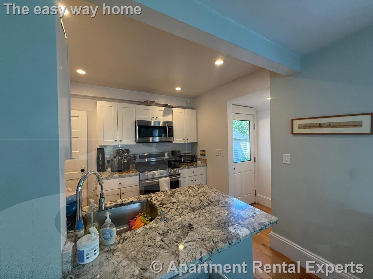 3 bed, 2 bath apartment for rent at 68 Fairmont St, North Cambridge — photo 23 of 24
