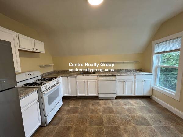 2 bed, 1 bath apartment for rent at 68 Fowler St Unit 3, Dorchester — photo 1 of 7