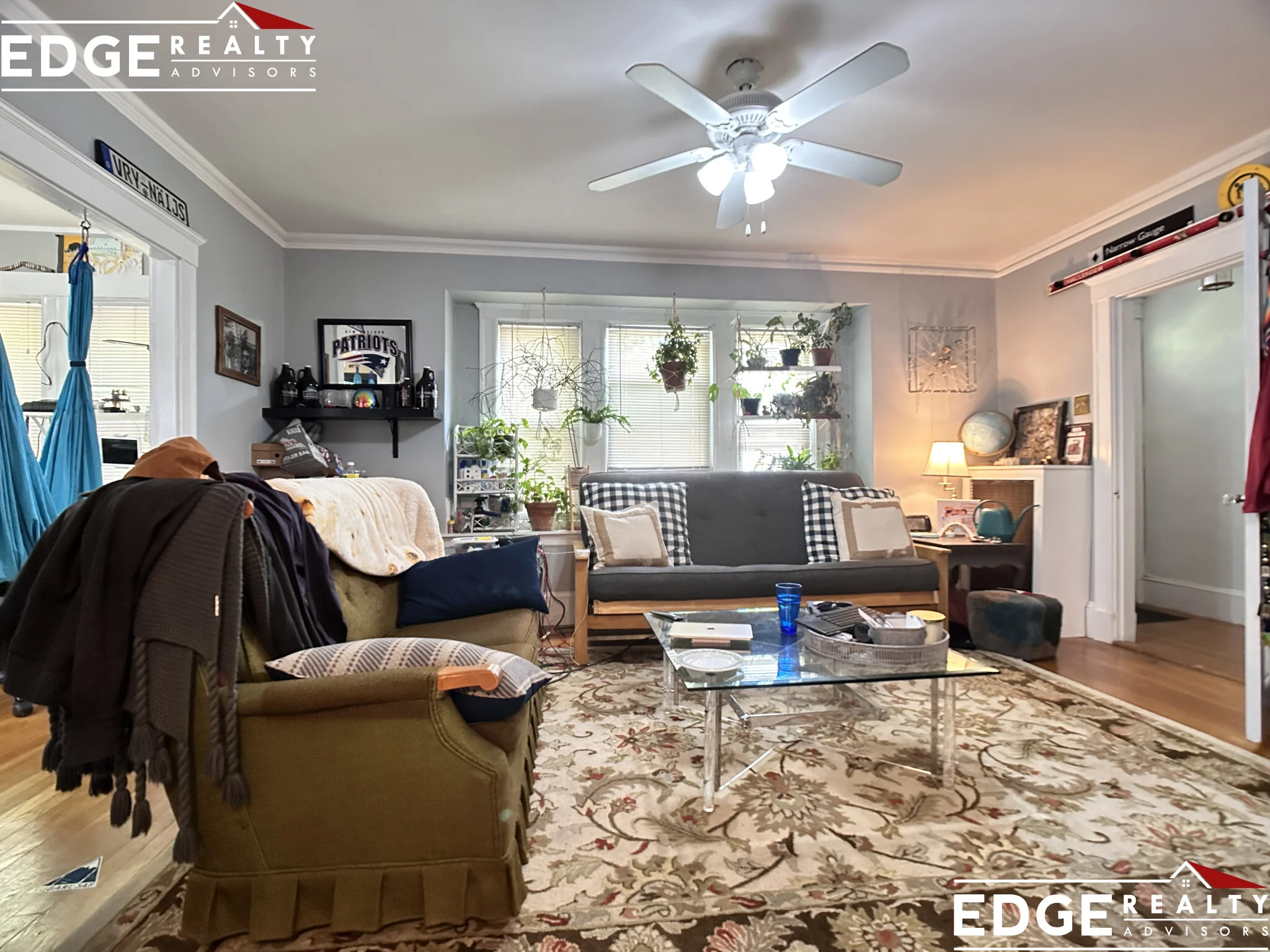 3 bed, 1 bath apartment for rent at 68 Franklin St Unit 1, Allston — photo 5 of 13