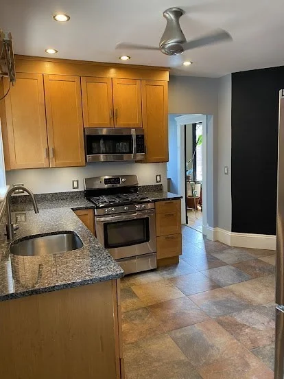 3 bed, 2 bath apartment for rent at 68 Fremont St Unit 2, Winthrop — photo 1 of 15