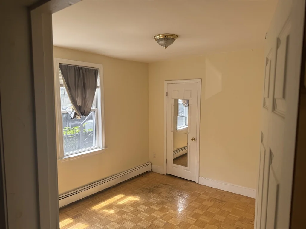 3 bed, 1 bath apartment for rent at 68 Gore St Unit 2, East Cambridge — photo 5 of 13