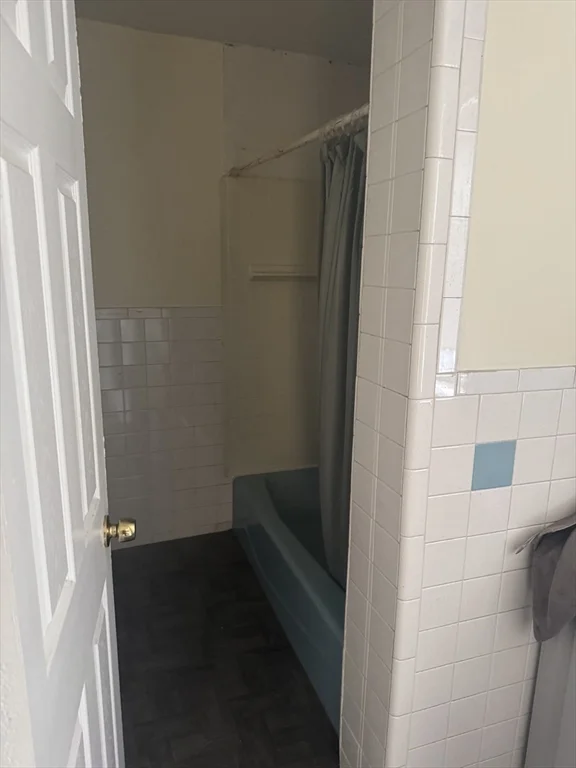 3 bed, 1 bath apartment for rent at 68 Gore St Unit 2, East Cambridge — photo 8 of 13
