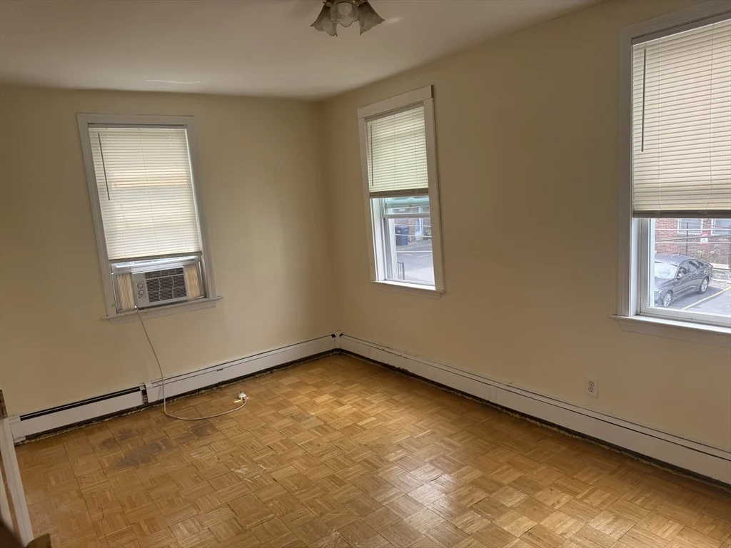 3 bed, 1 bath apartment for rent at 68 Gore St Unit 2, East Cambridge — photo 10 of 13