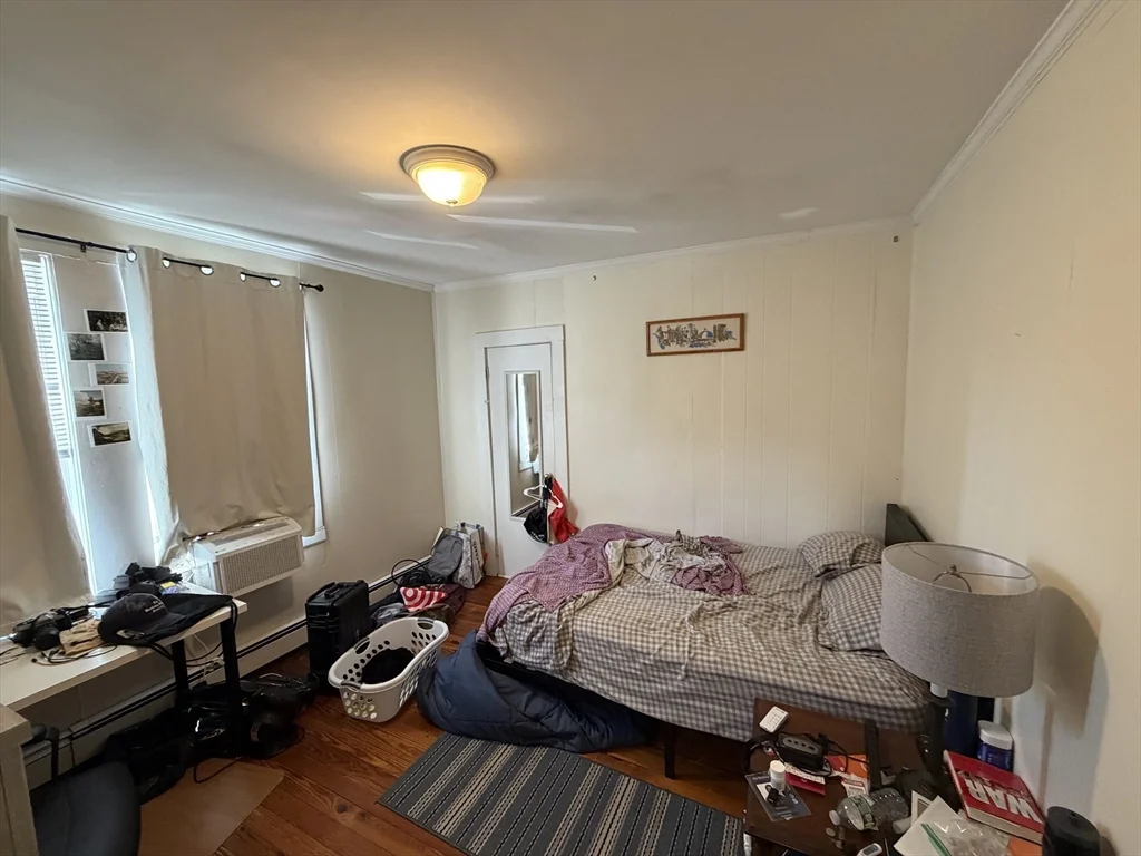 3 bed, 1 bath apartment for rent at 68 Gore St Unit 3, East Cambridge — photo 13 of 14