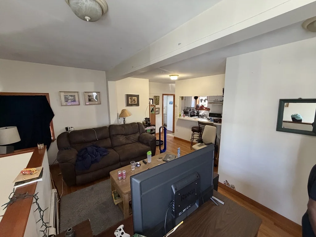3 bed, 1 bath apartment for rent at 68 Gore St Unit 3, East Cambridge — photo 5 of 14
