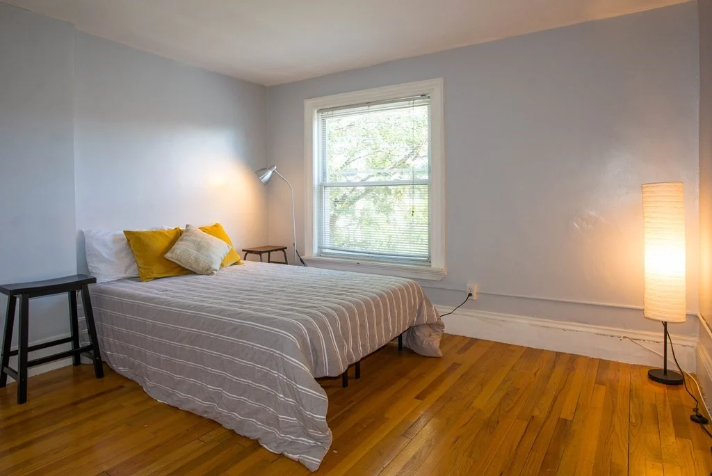 4 bed, 1.5 bath apartment for rent at 68 Hammond St, South End — photo 10 of 17