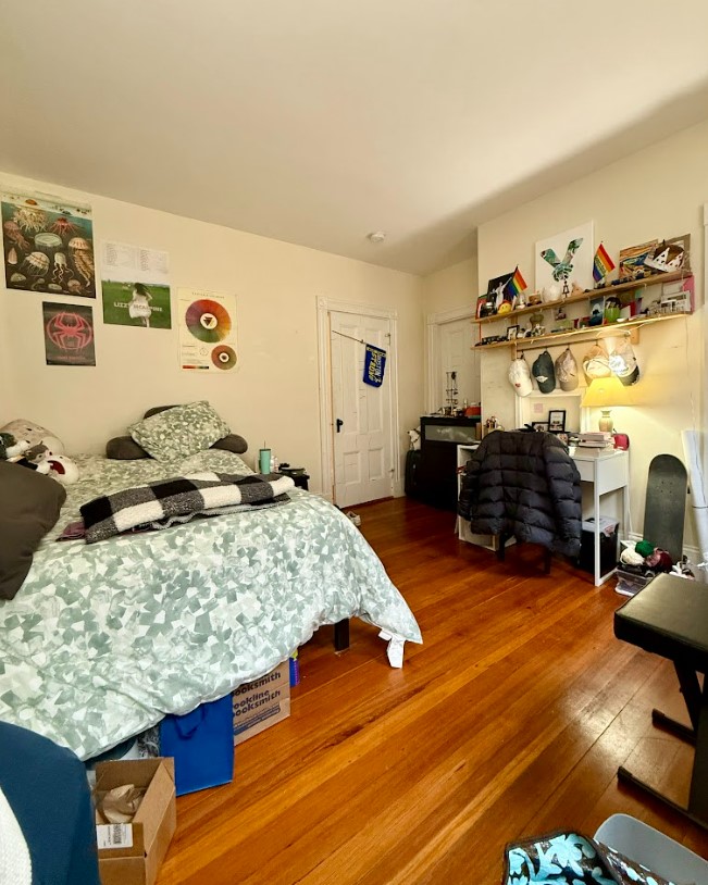 3 bed, 1 bath apartment for rent at 68 Hillside St Unit 2, Mission Hill — photo 8 of 11