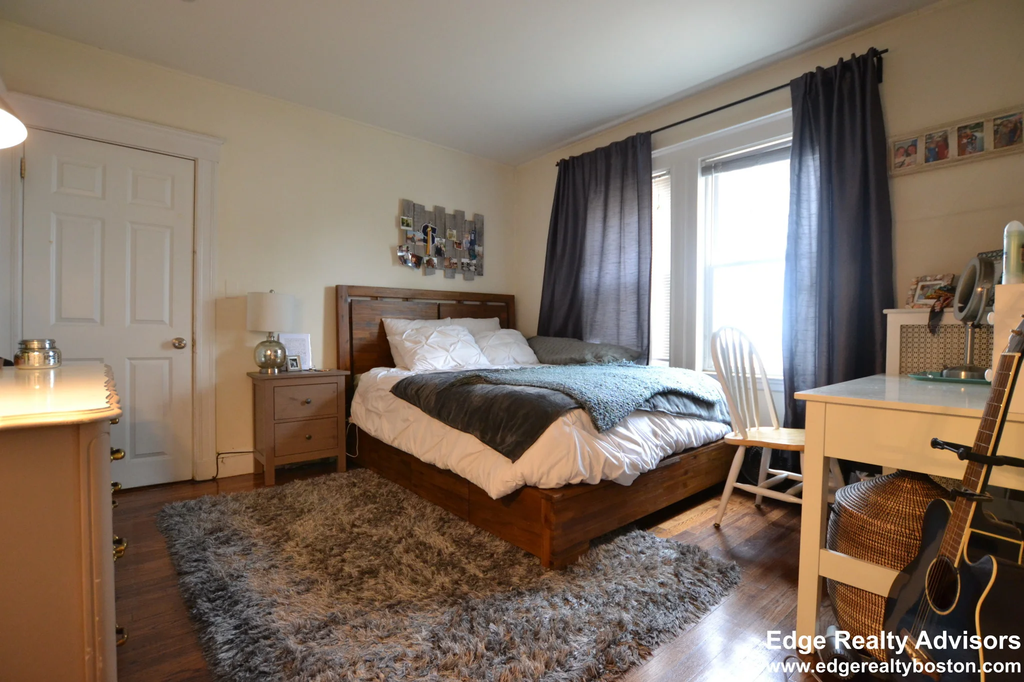 3 bed, 1 bath apartment for rent at 68 Hobart St Unit 1, Brighton — photo 3 of 10