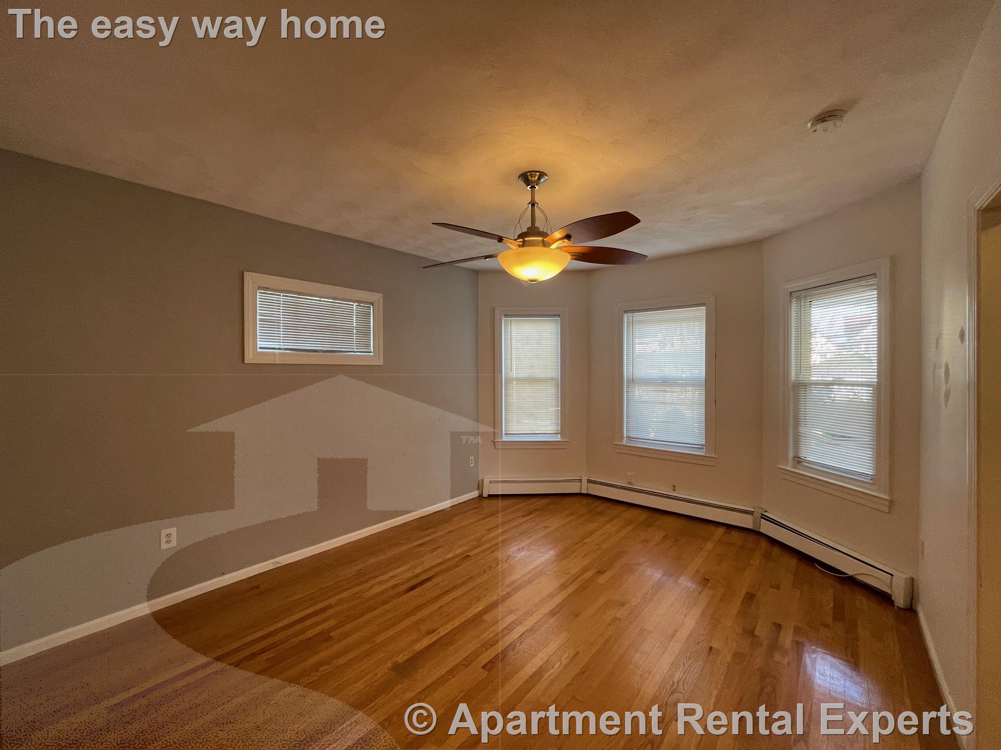 3 bed, 1 bath apartment for rent at 68 Kenmere Rd, Medford Square — photo 5 of 19