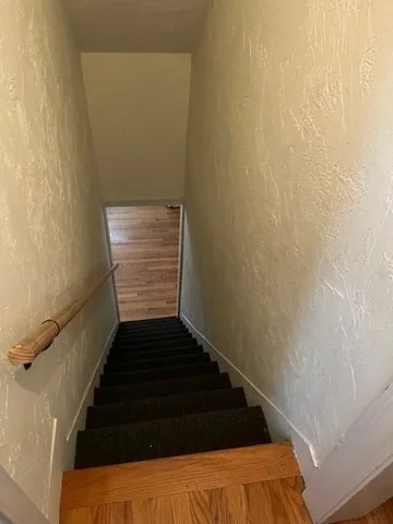 3 bed, 1 bath apartment for rent at 68 Kenmere Rd Unit 1, Glenwood — photo 11 of 13