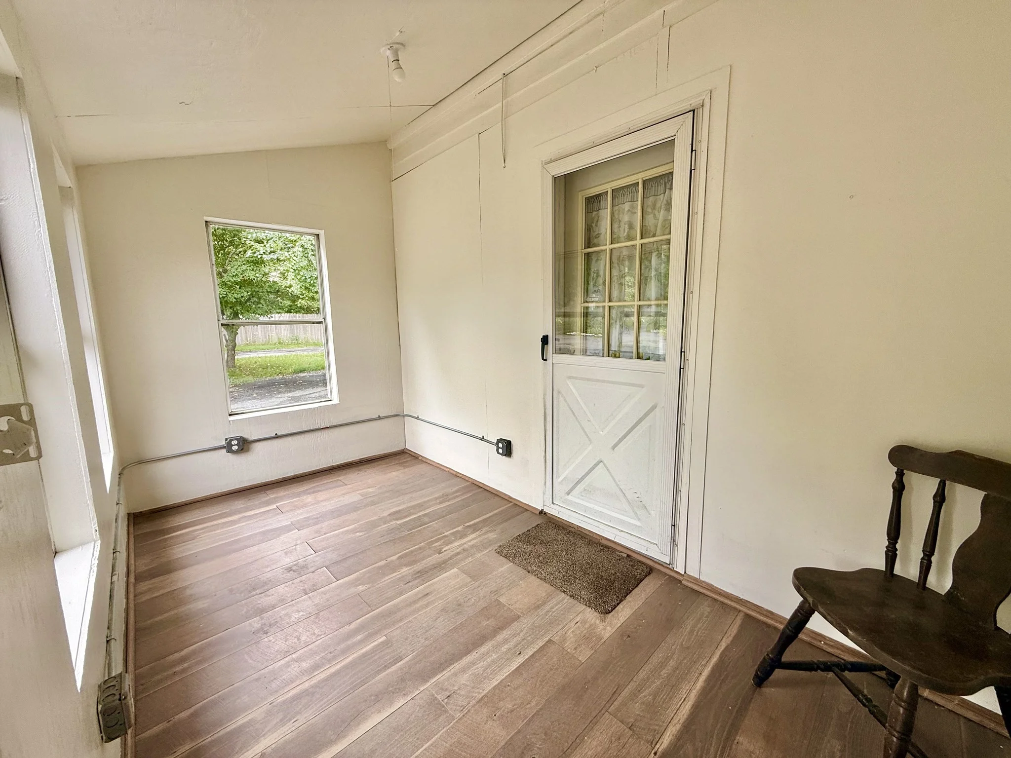 2 bed, 1 bath apartment for rent at 68 Klondike Ave Unit 68, Westfield — photo 2 of 11
