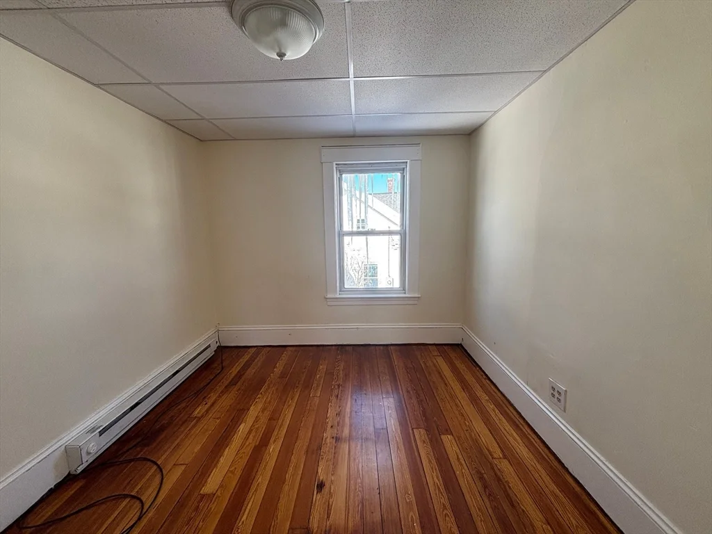 3 bed, 1 bath apartment for rent at 68 Laurel St Unit 2, Athol — photo 14 of 22