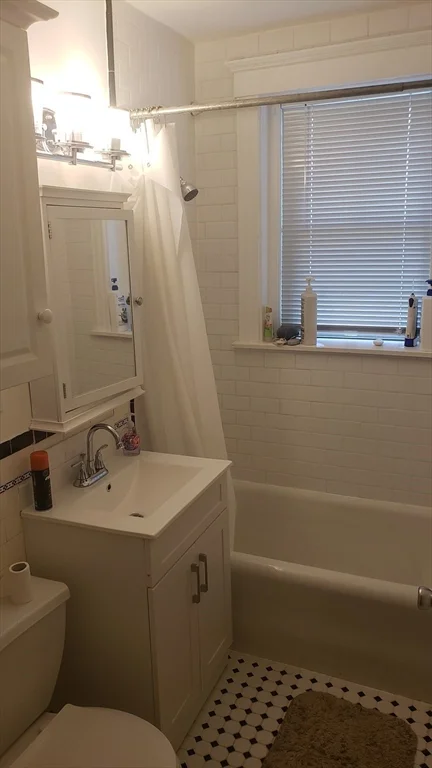 1 bed, 1 bath apartment for rent at 68 Linden Unit 25, Everett — photo 6 of 6