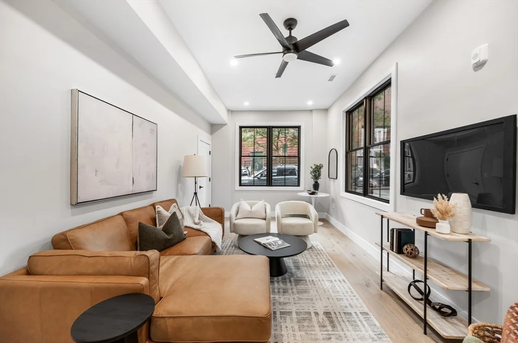 2 bed, 2 bath apartment for rent at 68 Liverpool St Unit 1, East Boston