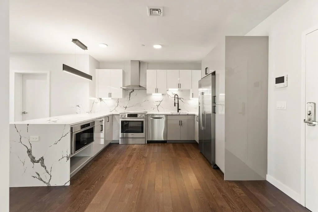 3 bed, 2 bath apartment for rent at 68 Los Angeles St Unit PH1A, Nonantum — photo 5 of 11
