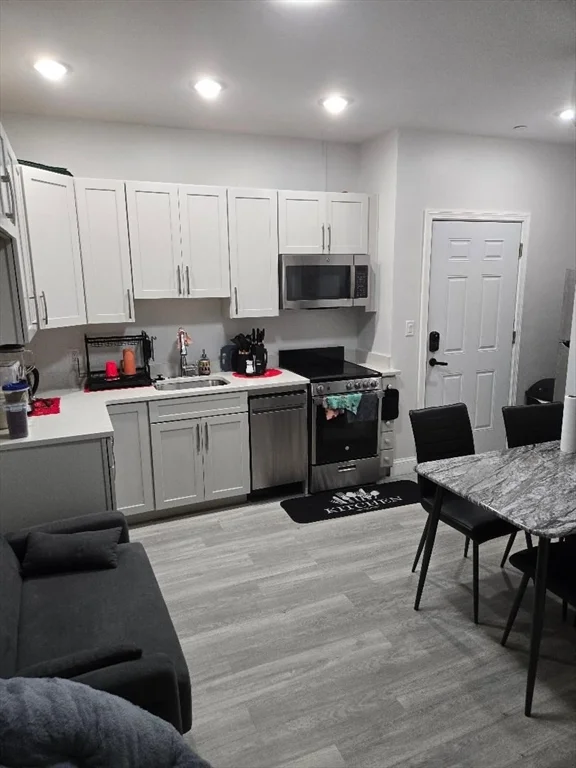 1 bed, 1 bath apartment for rent at 68 Main Unit 102, Everett