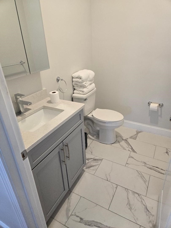 2 bed, 1 bath apartment for rent at 68 Main Unit 201, Everett — photo 4 of 5