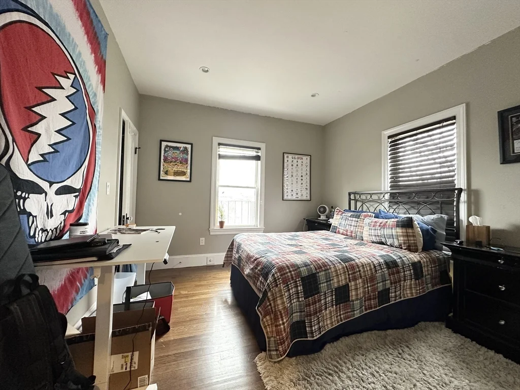 4 bed, 2 bath apartment for rent at 68 Mapleton St Unit 68, Brighton — photo 14 of 17
