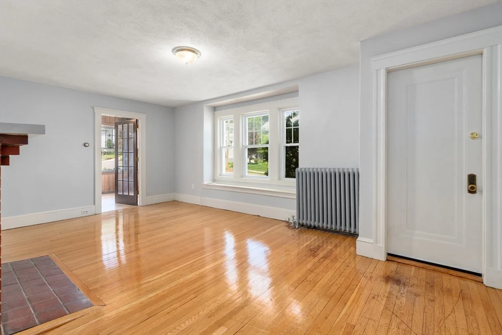 2 bed, 1 bath apartment for rent at 68 Maplewood St Unit 1, Watertown — photo 11 of 21