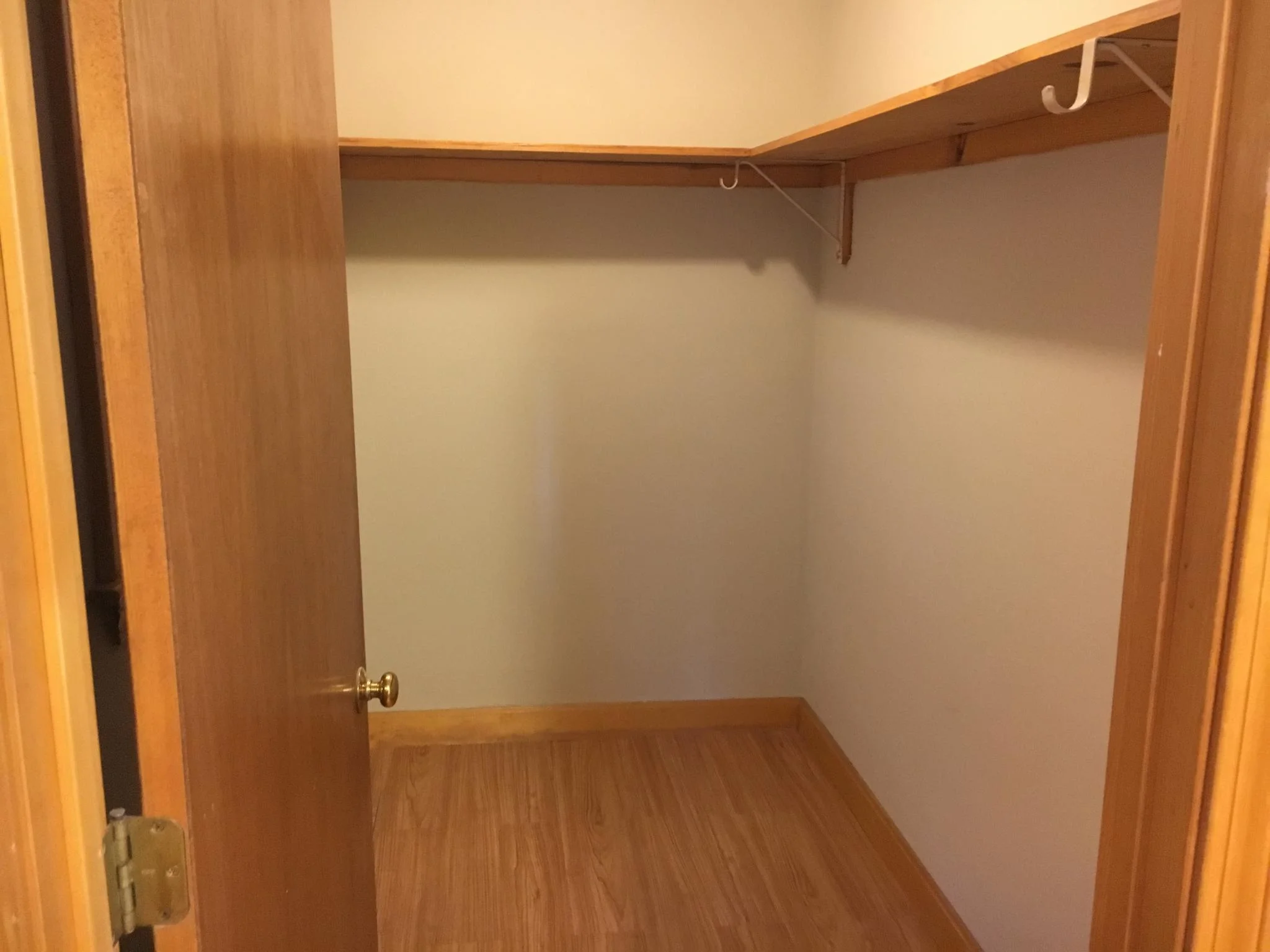 2 bed, 1 bath apartment for rent at 68 Maverick St Unit 1, Chelsea — photo 4 of 17