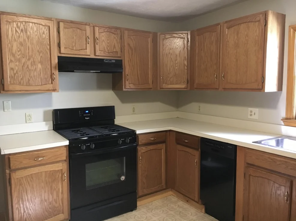2 bed, 1 bath apartment for rent at 68 Maverick St Unit 1, Chelsea — photo 14 of 17