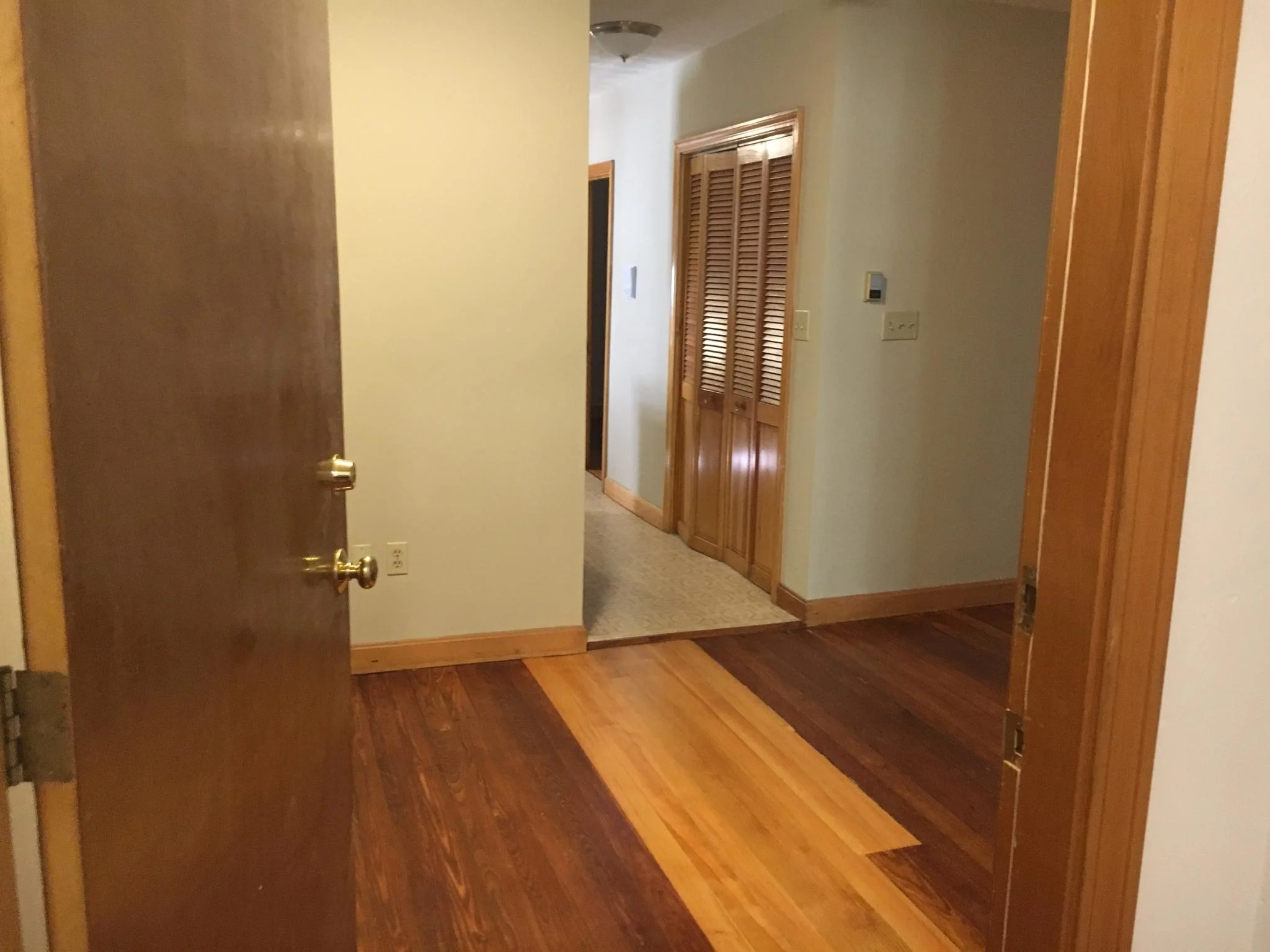 2 bed, 1 bath apartment for rent at 68 Maverick St Unit 1, Chelsea — photo 3 of 17