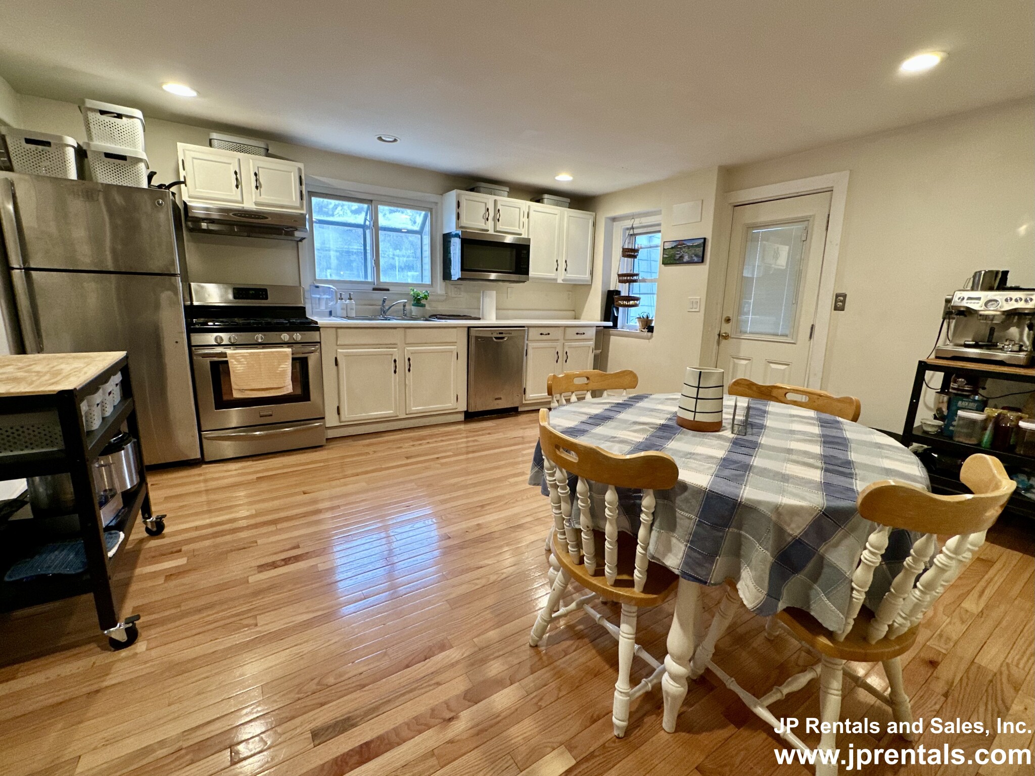 1 bed, 1 bath apartment for rent at 68 Mcbride St Unit 1, Jamaica Plain