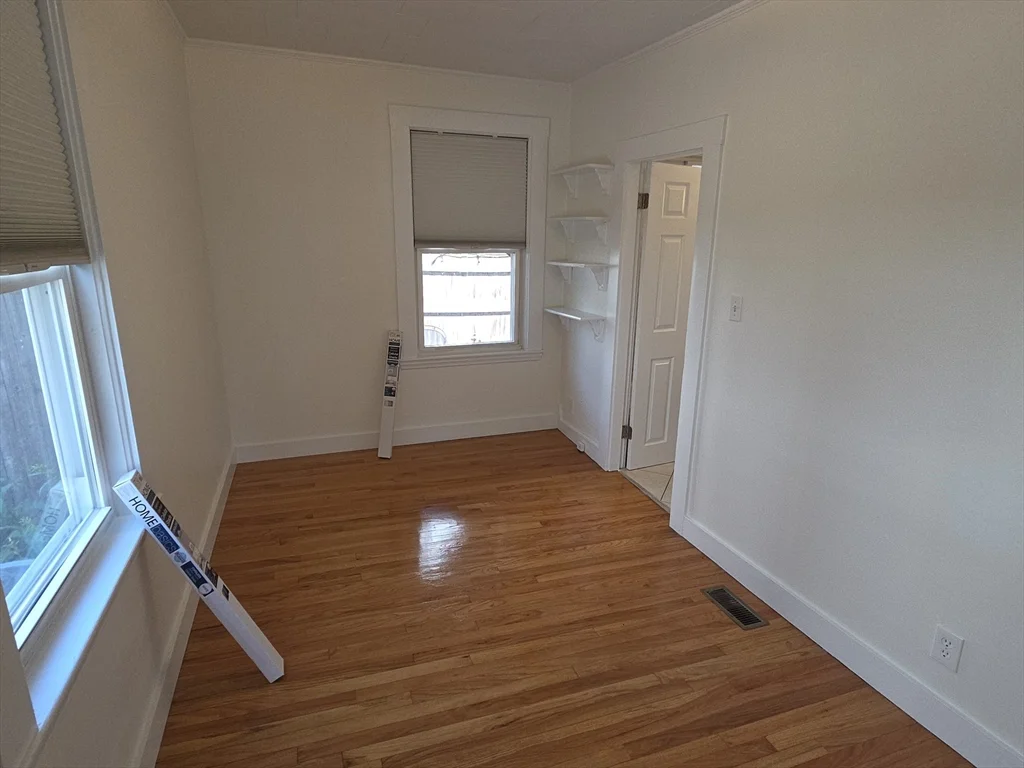 1 bed, 1 bath apartment for rent at 68 Nahant Ave Unit 1, Dorchester — photo 9 of 12