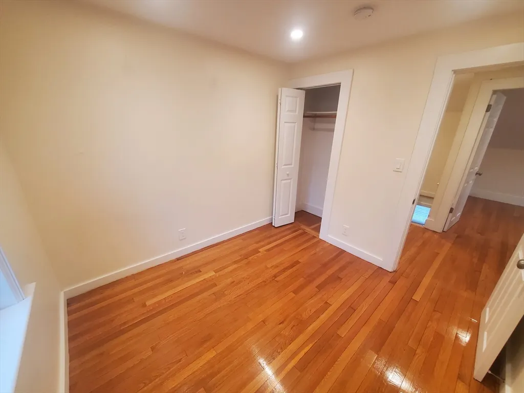 3 bed, 1 bath apartment for rent at 68 Nahant Ave Unit 2, Dorchester — photo 13 of 19