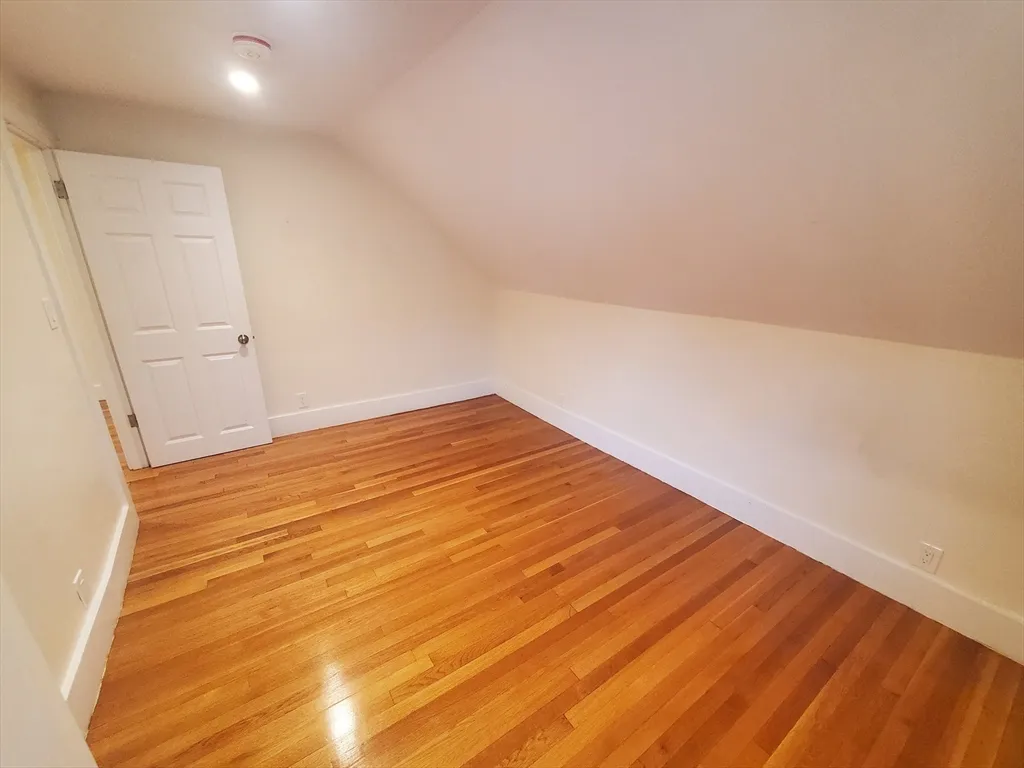 3 bed, 1 bath apartment for rent at 68 Nahant Ave Unit 2, Dorchester — photo 11 of 19