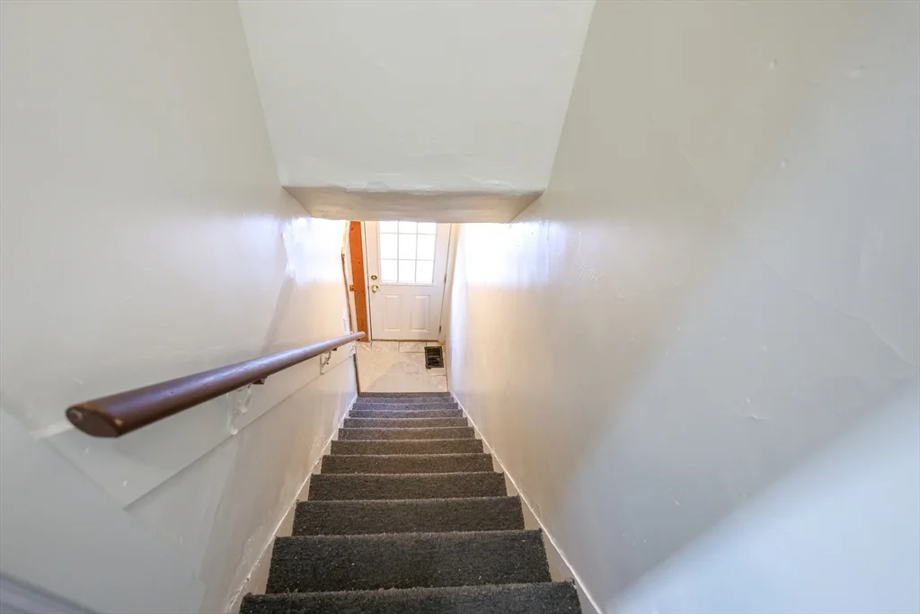2 bed, 1 bath apartment for rent at 68 Newhall St Unit 68 A, Malden — photo 22 of 25