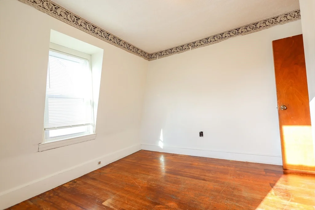 3 bed, 1 bath apartment for rent at 68 Newhall St Unit 68, Malden — photo 26 of 39