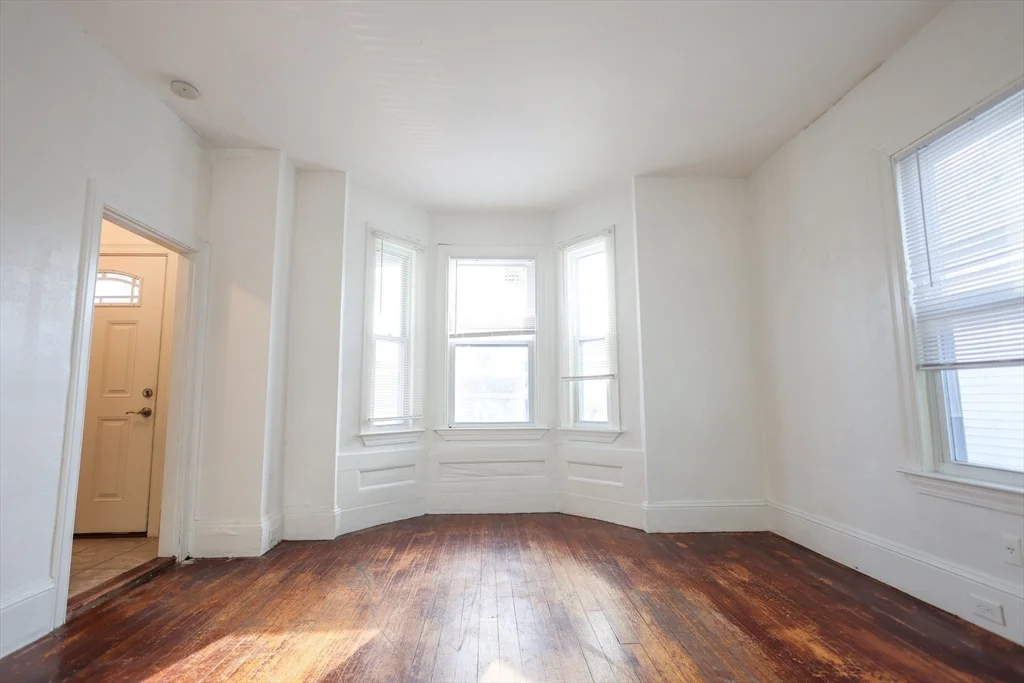 3 bed, 1 bath apartment for rent at 68 Newhall St Unit 68, Malden — photo 10 of 39