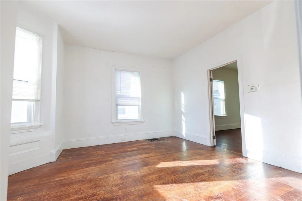 3 bed, 1 bath apartment for rent at 68 Newhall St Unit 68, Malden — photo 7 of 39
