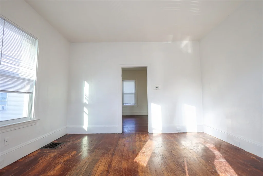3 bed, 1 bath apartment for rent at 68 Newhall St Unit 68, Malden — photo 9 of 39