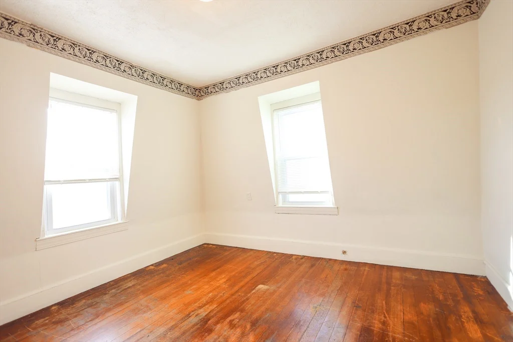 3 bed, 1 bath apartment for rent at 68 Newhall St Unit 68, Malden — photo 24 of 39