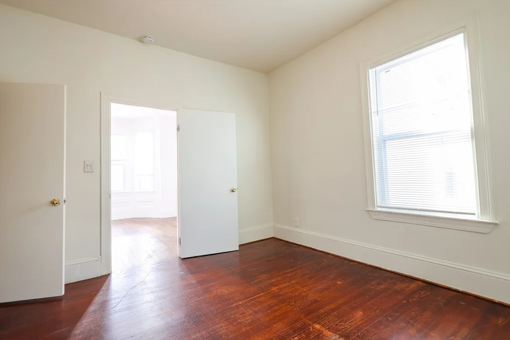 3 bed, 1 bath apartment for rent at 68 Newhall St Unit 68, Malden — photo 13 of 39