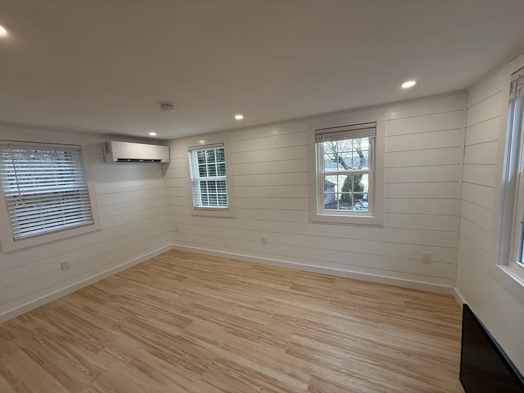 Studio bed, 1 bath apartment for rent at 68 Post N Rail Ave, Cedarville — photo 5 of 15