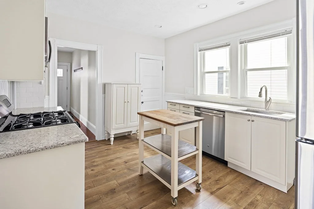 2 bed, 1 bath apartment for rent at 68 Prentiss St Unit 68, Mount Auburn — photo 5 of 18