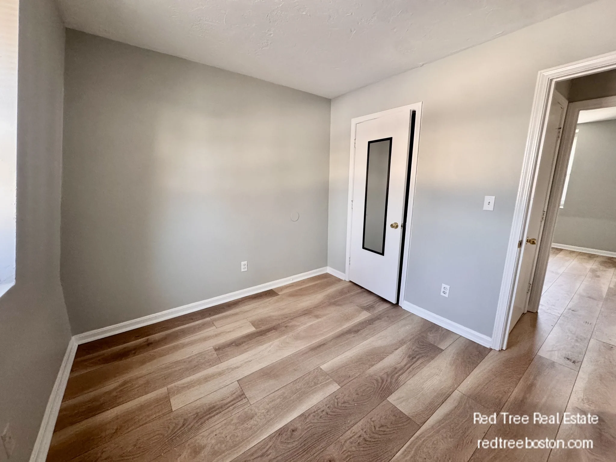 2 bed, 1 bath apartment for rent at 68 Readville St Unit 2, Hyde Park — photo 9 of 11