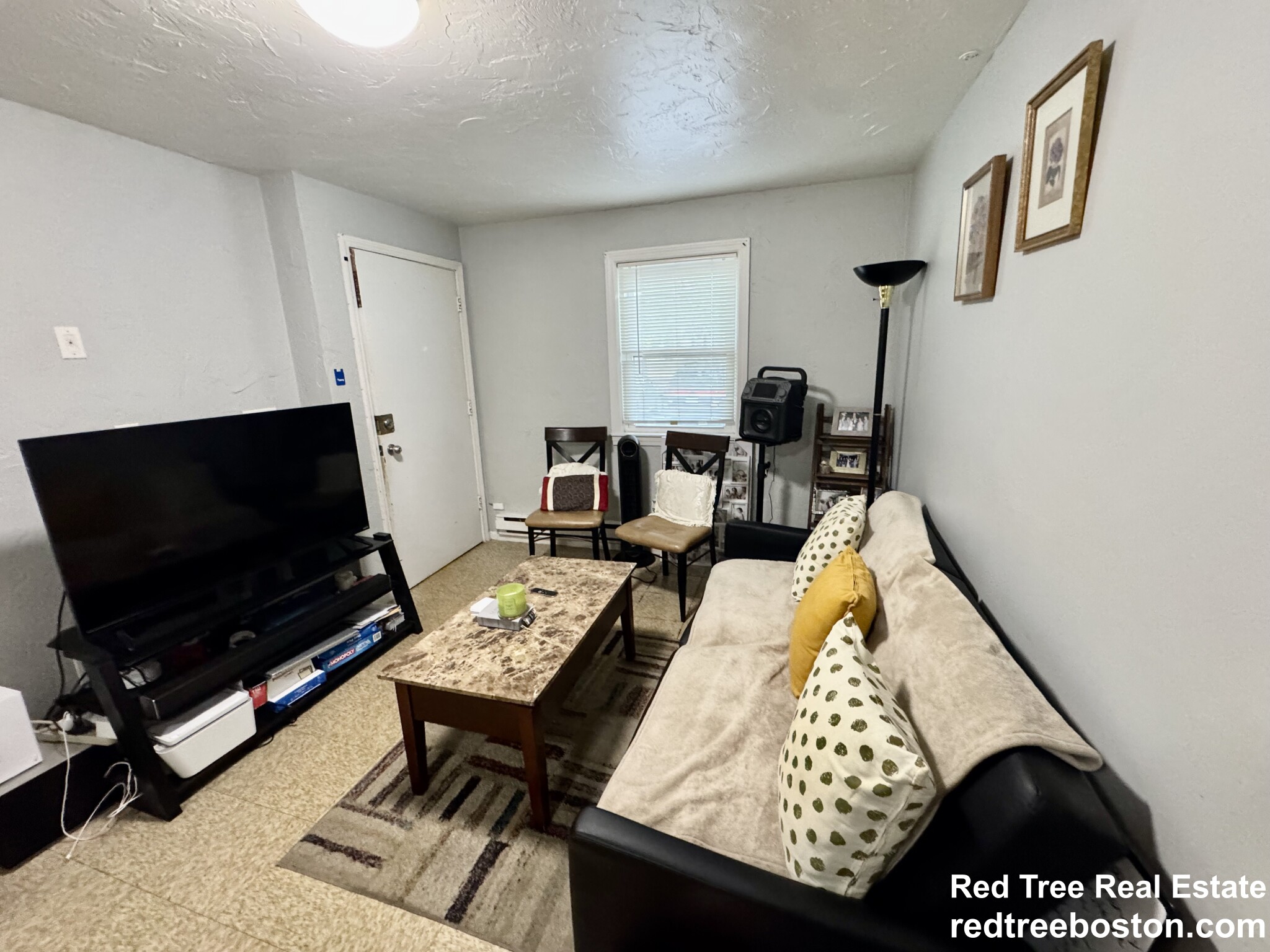 2 bed, 1 bath apartment for rent at 68 Readville Unit A, Hyde Park — photo 3 of 9