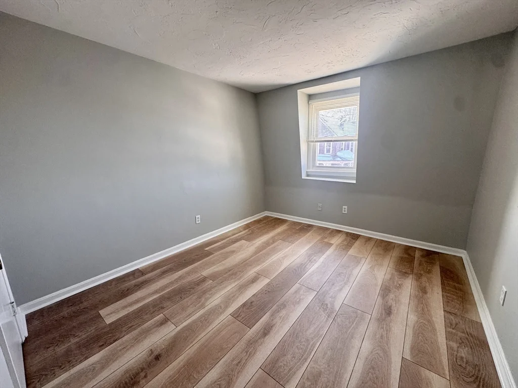 2 bed, 1 bath apartment for rent at 68 Readville Unit C, Hyde Park — photo 5 of 13