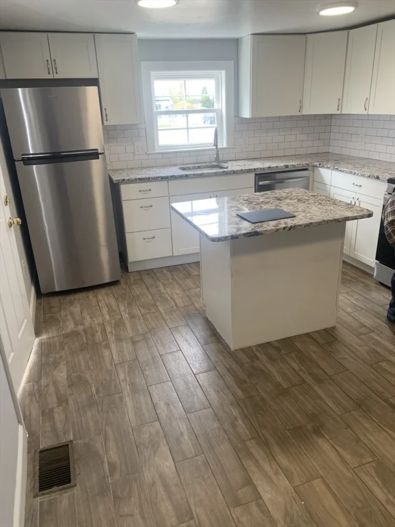 2 bed, 1 bath apartment for rent at 68 Shawmut St Unit 2, Revere — photo 4 of 10