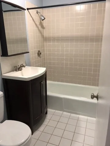 1 bed, 1 bath apartment for rent at 68 Shrewsbury Green Dr Unit H, Shrewsbury — photo 4 of 14